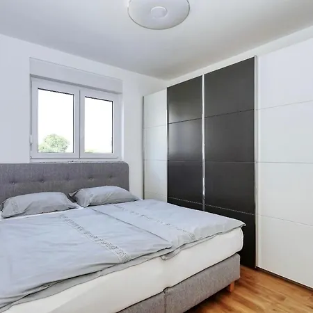 Secret Garden 3 Apartment