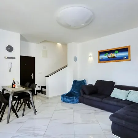 Apartment Secret Garden 3 *
